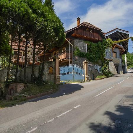 Studio Atypique Et Cosy, Classe "Gite De France" 5Min Centre, 15Min Gare, Lit Queen Size "Climatisation, Netflix Et Wifi, Parking, Lave Vaisselle, Boite A Cles Pour Arrivee Tardive - Gites La Tarine Albertville Esterno foto