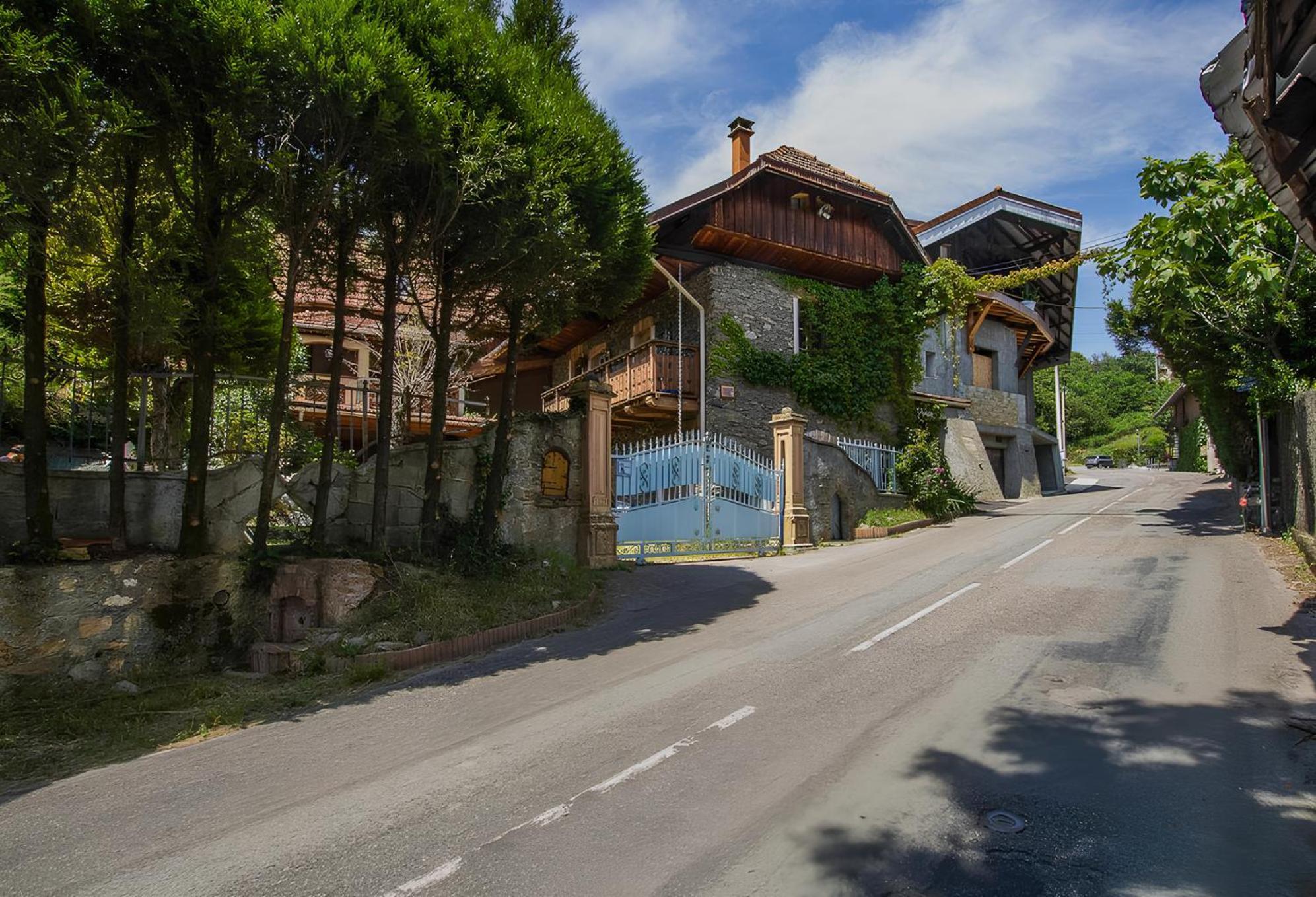 Studio Atypique Et Cosy, Classe "Gite De France" 5Min Centre, 15Min Gare, Lit Queen Size "Climatisation, Netflix Et Wifi, Parking, Lave Vaisselle, Boite A Cles Pour Arrivee Tardive - Gites La Tarine Albertville Esterno foto